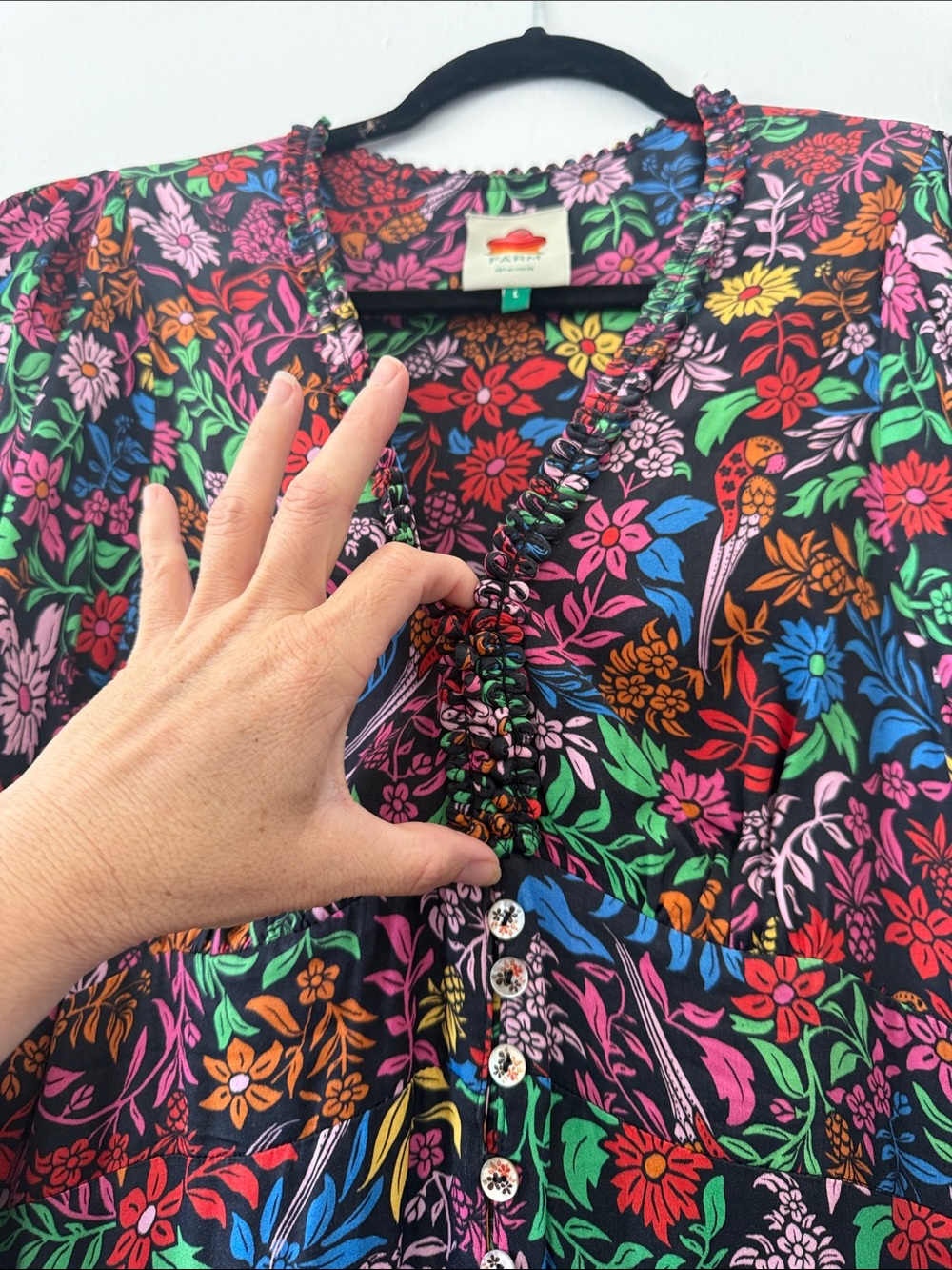 Floral Button-Front Midi Dress in Multicolor - Picture 5 of 14